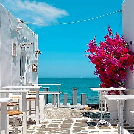 Superb Naxos Triple Semi-basement Private Balcony Szálloda Naxos City